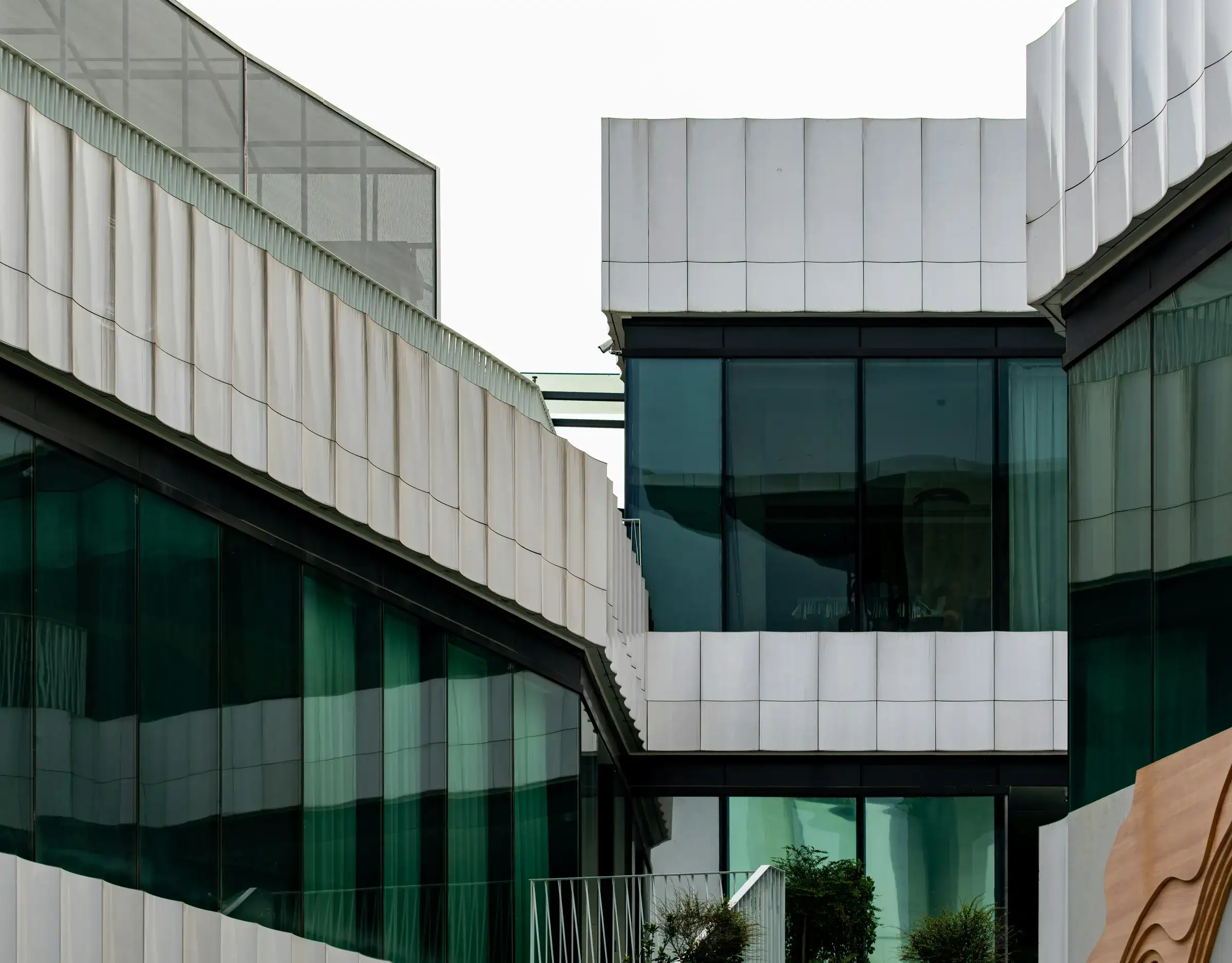 Aluminium shop front
